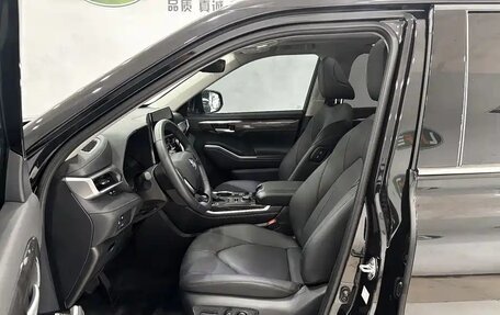 Toyota Highlander, 2026 год, 5 389 000 рублей, 16 фотография