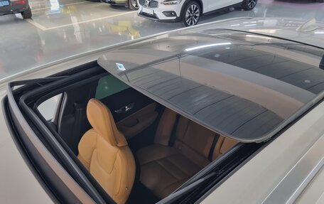 Volvo V60 Cross Country II, 2025 год, 5 800 000 рублей, 16 фотография