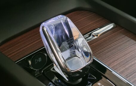 Volvo V60 Cross Country II, 2025 год, 5 800 000 рублей, 14 фотография