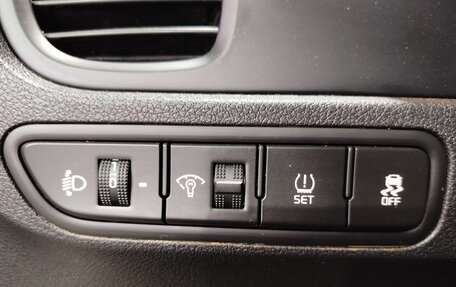 KIA Rio IV, 2018 год, 1 395 000 рублей, 16 фотография