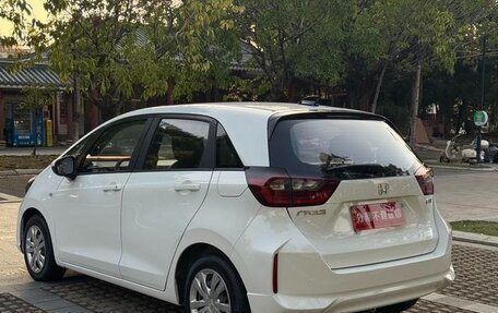 Honda Fit, 2022 год, 1 115 000 рублей, 4 фотография