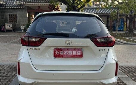 Honda Fit, 2022 год, 1 115 000 рублей, 5 фотография