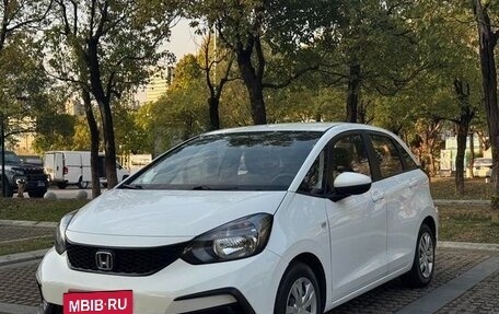 Honda Fit, 2022 год, 1 115 000 рублей, 3 фотография