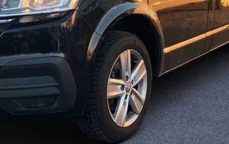 Volkswagen Caravelle T6 рестайлинг, 2022 год, 5 173 000 рублей, 20 фотография