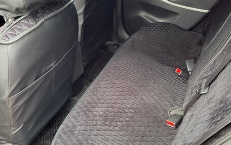 Hyundai Solaris II рестайлинг, 2012 год, 750 000 рублей, 5 фотография