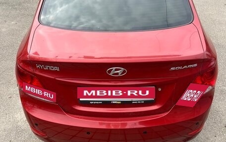 Hyundai Solaris II рестайлинг, 2012 год, 750 000 рублей, 3 фотография