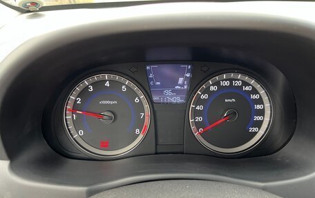 Hyundai Solaris II рестайлинг, 2012 год, 750 000 рублей, 6 фотография