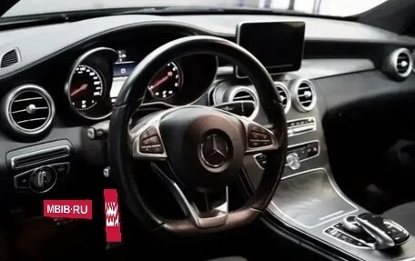 Mercedes-Benz C-Класс, 2015 год, 2 600 000 рублей, 4 фотография