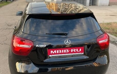 Mercedes-Benz A-Класс, 2016 год, 1 450 000 рублей, 3 фотография