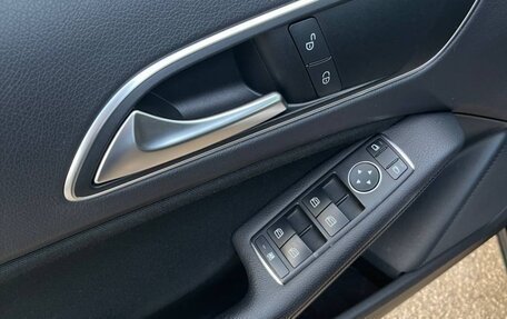 Mercedes-Benz A-Класс, 2016 год, 1 450 000 рублей, 11 фотография