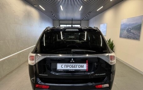Mitsubishi Outlander III рестайлинг 3, 2012 год, 1 299 000 рублей, 5 фотография