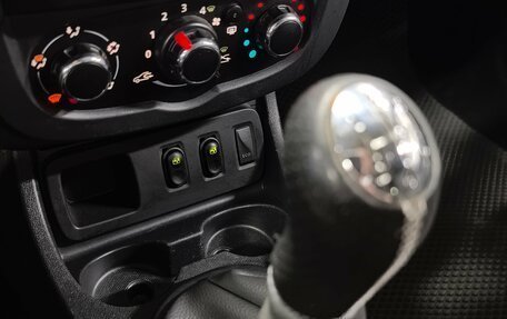 Renault Duster I рестайлинг, 2015 год, 990 000 рублей, 15 фотография