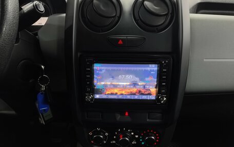 Renault Duster I рестайлинг, 2015 год, 990 000 рублей, 13 фотография