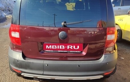 Skoda Yeti I рестайлинг, 2012 год, 720 000 рублей, 32 фотография