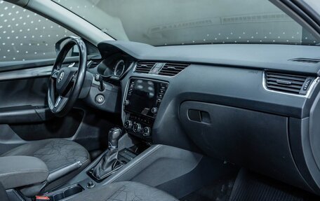 Skoda Octavia, 2019 год, 1 750 000 рублей, 14 фотография