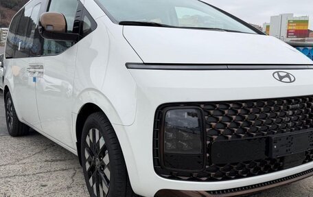 Hyundai Staria, 2025 год, 10 290 000 рублей, 3 фотография