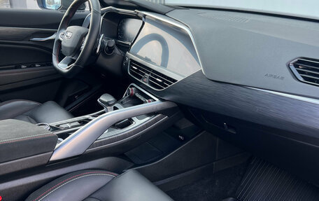 Geely Tugella FY11, 2023 год, 2 800 000 рублей, 10 фотография