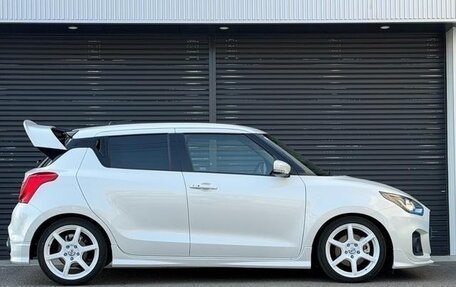 Suzuki Swift V, 2022 год, 1 309 999 рублей, 8 фотография