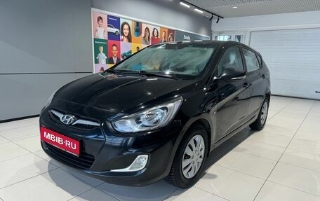 Hyundai Solaris II рестайлинг, 2012 год, 849 000 рублей, 1 фотография