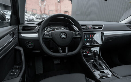 Skoda Superb III рестайлинг, 2025 год, 3 290 000 рублей, 7 фотография