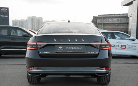 Skoda Superb III рестайлинг, 2025 год, 3 290 000 рублей, 6 фотография