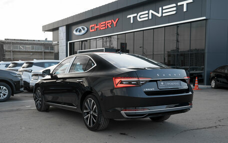 Skoda Superb III рестайлинг, 2025 год, 3 290 000 рублей, 4 фотография