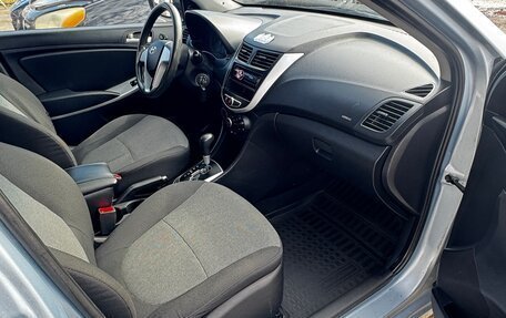 Hyundai Solaris II рестайлинг, 2011 год, 785 000 рублей, 13 фотография