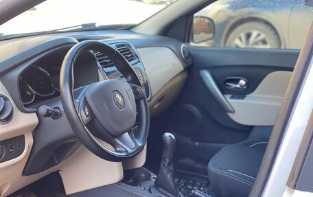 Renault Logan II, 2016 год, 529 000 рублей, 10 фотография