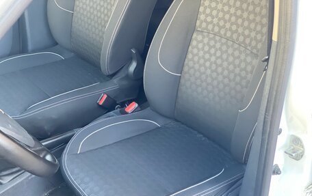 Renault Logan II, 2016 год, 529 000 рублей, 15 фотография