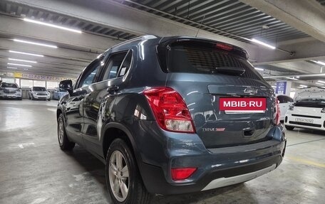 Chevrolet Trax, 2022 год, 1 418 000 рублей, 4 фотография