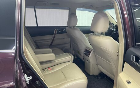 Toyota Highlander III, 2011 год, 1 850 000 рублей, 5 фотография