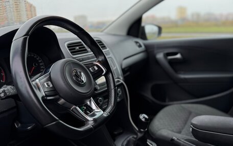 Volkswagen Polo VI (EU Market), 2018 год, 1 500 000 рублей, 9 фотография