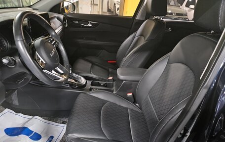 KIA Cerato IV, 2022 год, 2 015 000 рублей, 5 фотография