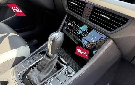 Volkswagen Bora, 2022 год, 1 719 000 рублей, 7 фотография