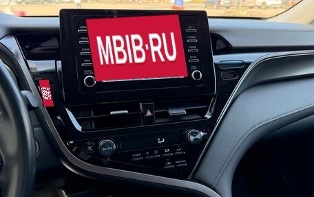 Toyota Camry, 2021 год, 3 200 000 рублей, 8 фотография