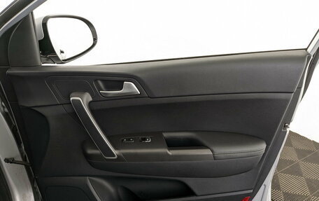 KIA Sportage IV рестайлинг, 2019 год, 2 350 000 рублей, 24 фотография