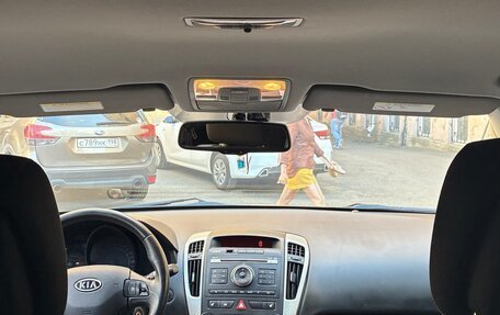 KIA cee'd I рестайлинг, 2011 год, 670 000 рублей, 13 фотография