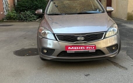 KIA cee'd I рестайлинг, 2011 год, 670 000 рублей, 3 фотография