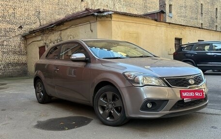 KIA cee'd I рестайлинг, 2011 год, 670 000 рублей, 11 фотография