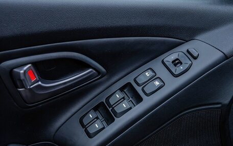 Hyundai ix35 I рестайлинг, 2013 год, 1 233 000 рублей, 16 фотография