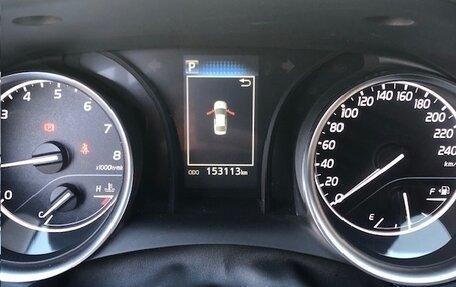 Toyota Camry, 2020 год, 2 300 000 рублей, 5 фотография