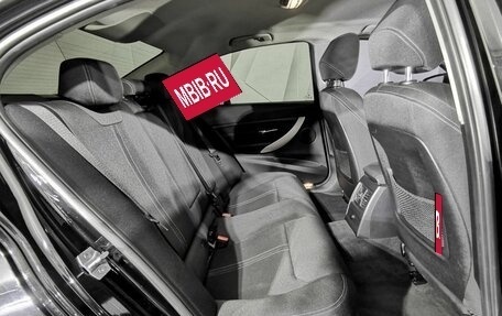 BMW 3 серия, 2018 год, 2 195 000 рублей, 14 фотография