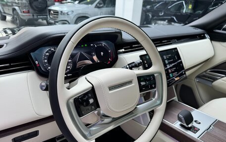 Land Rover Range Rover IV рестайлинг, 2025 год, 23 990 000 рублей, 17 фотография