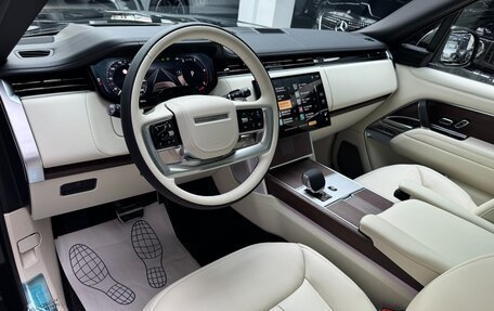 Land Rover Range Rover IV рестайлинг, 2025 год, 23 990 000 рублей, 16 фотография