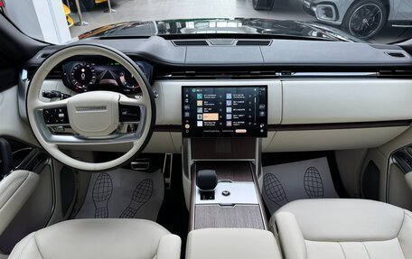 Land Rover Range Rover IV рестайлинг, 2025 год, 23 990 000 рублей, 18 фотография