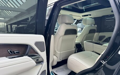 Land Rover Range Rover IV рестайлинг, 2025 год, 23 990 000 рублей, 22 фотография