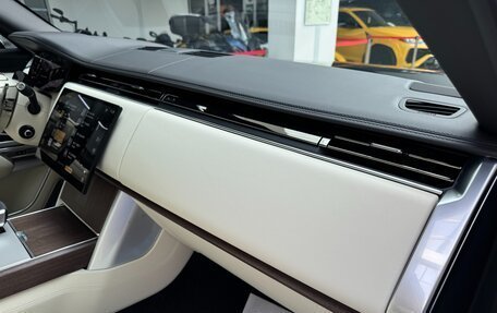 Land Rover Range Rover IV рестайлинг, 2025 год, 23 990 000 рублей, 31 фотография