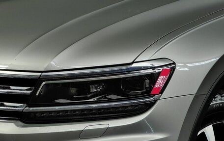 Volkswagen Tiguan II, 2019 год, 2 365 000 рублей, 10 фотография