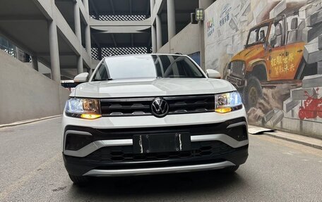 Volkswagen T-Cross I, 2022 год, 1 845 000 рублей, 1 фотография