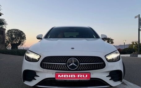 Mercedes-Benz E-Класс, 2021 год, 6 200 000 рублей, 1 фотография